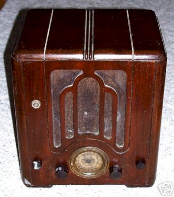 Crosley 555 