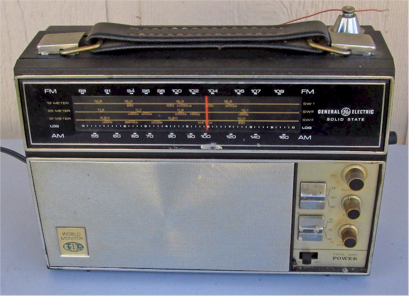 General Electric P1985A World Monitor