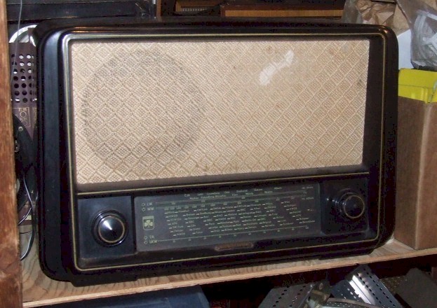 Grundig 165W 