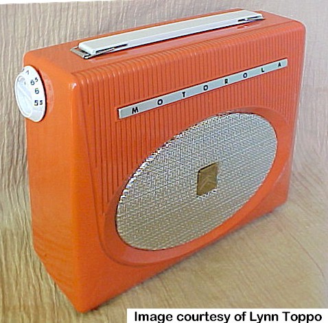 Radio Attic's Archives - Motorola 54L3 (1956)