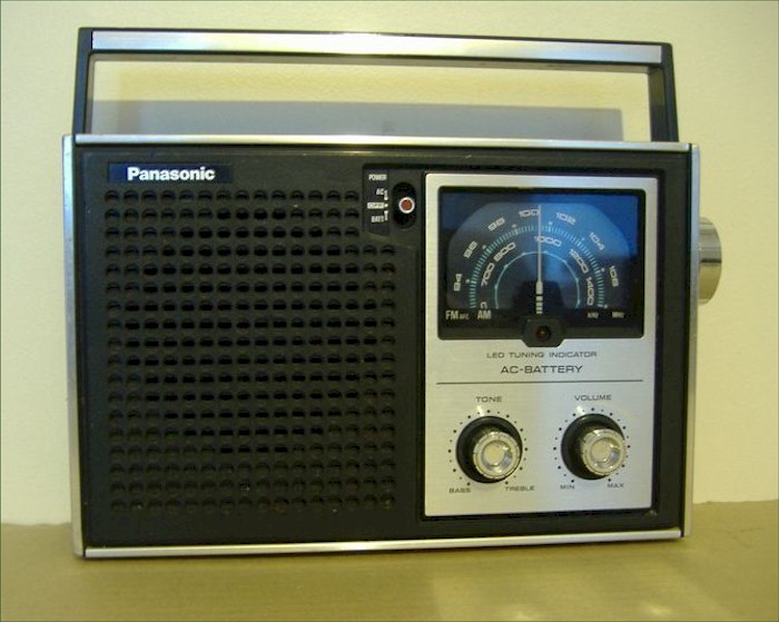 Panasonic RF-596 