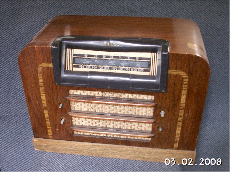 Philco 42-124 