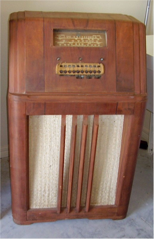 RCA D-705 