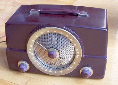 Zenith A825 