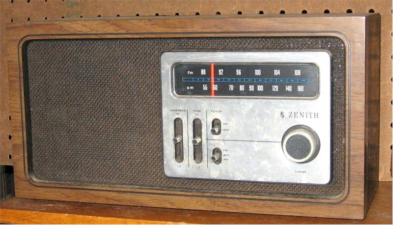 Zenith H-422P 